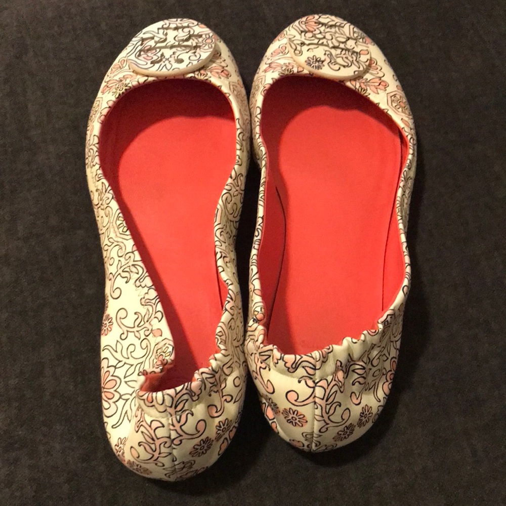 VGUC Tory Burch Minnie Ballet flats